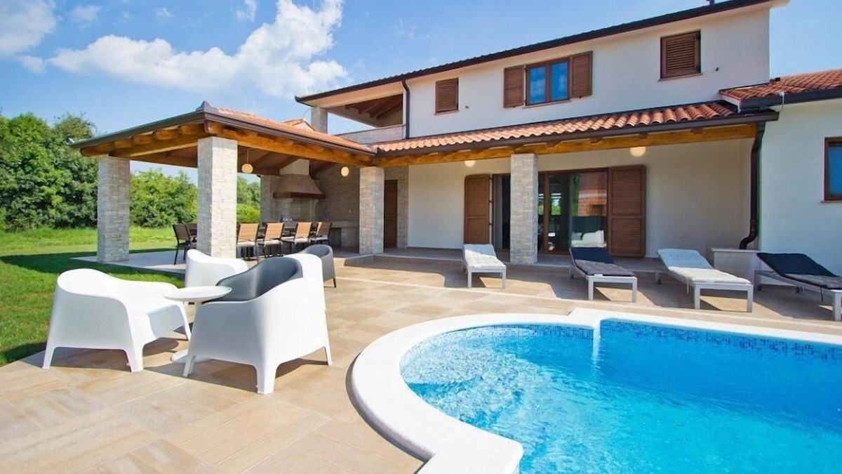 Nedescina House | Holiday house Nedescina for 1 - 10 persons with 4 bedrooms - Holiday house