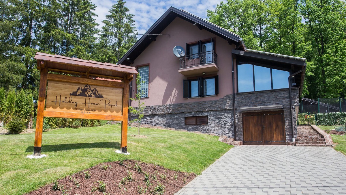 Brestovac Villa | Holiday House Papuk is located in Park of Nature