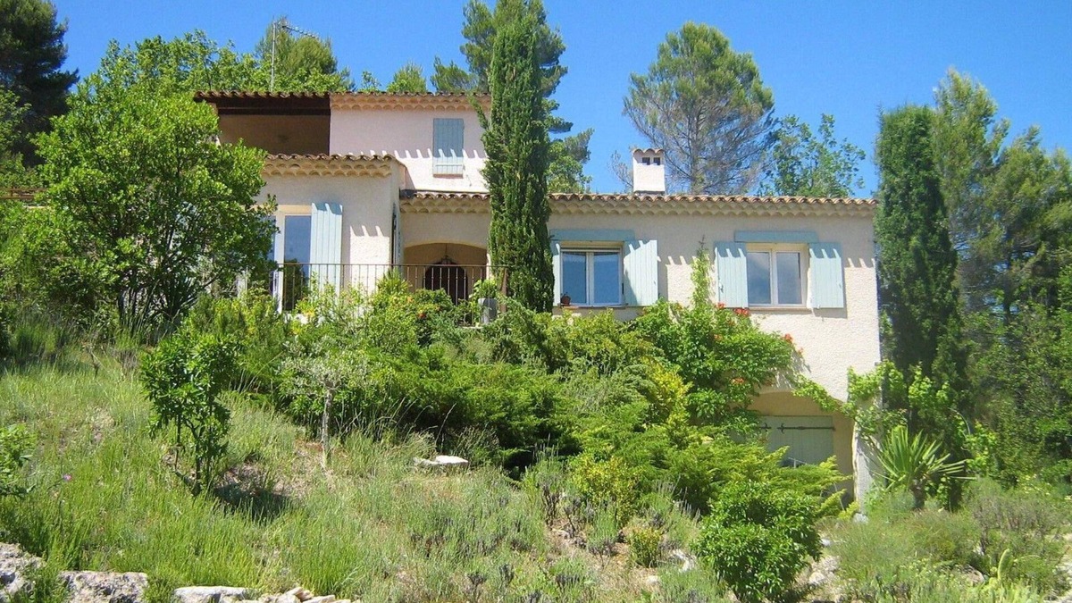 Pierrevert House | Holiday house Pierrevert for 1 - 3 persons with 2 bedrooms - Holiday house