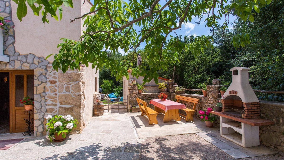 Polje House | Holiday house Polje for 1 - 5 persons with 2 bedrooms - Row house