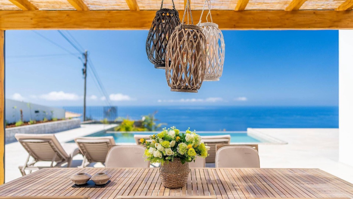 Tabua House | Holiday house Ponta do Sol for 2 - 12 persons with 5 bedrooms - Holiday house