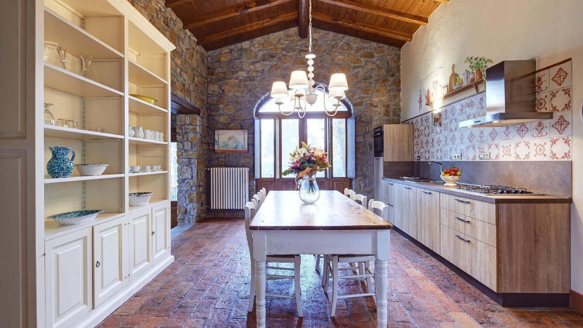 Starda House | Holiday house Poppi for 1 - 16 persons with 8 bedrooms - Holiday house