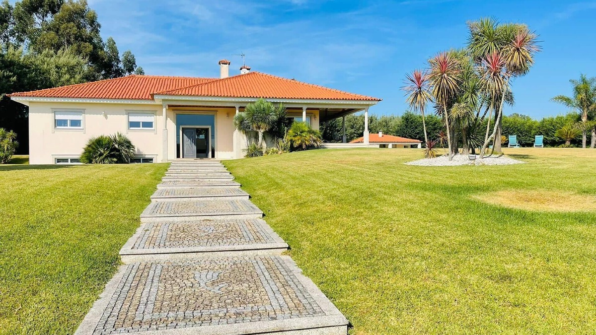 Cardielos House | Holiday house Viana do Castelo for 1 - 14 persons with 6 bedrooms - Holiday house