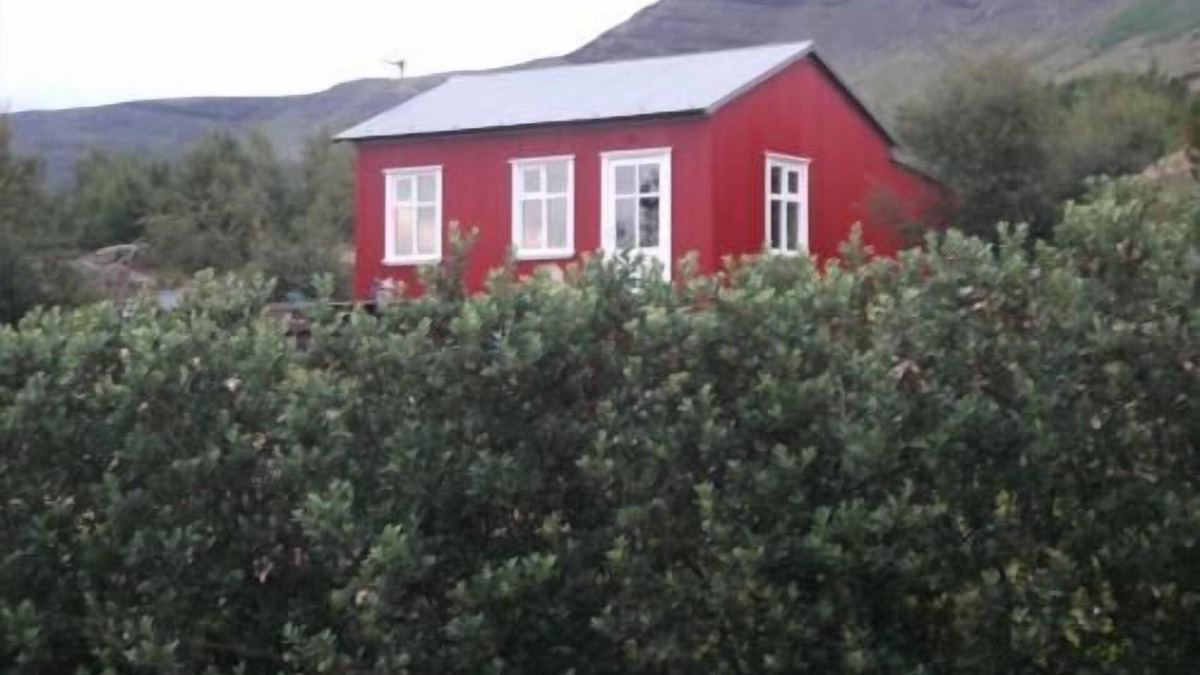 Hvalfjarðarsveit House | Holiday house Reynivellir for 1 - 3 persons with 2 bedrooms - Holiday home