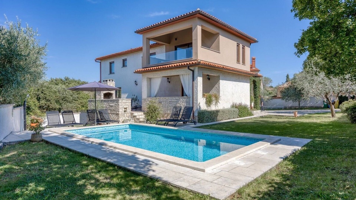 Pinezici House | Holiday House Rita with Private Pool