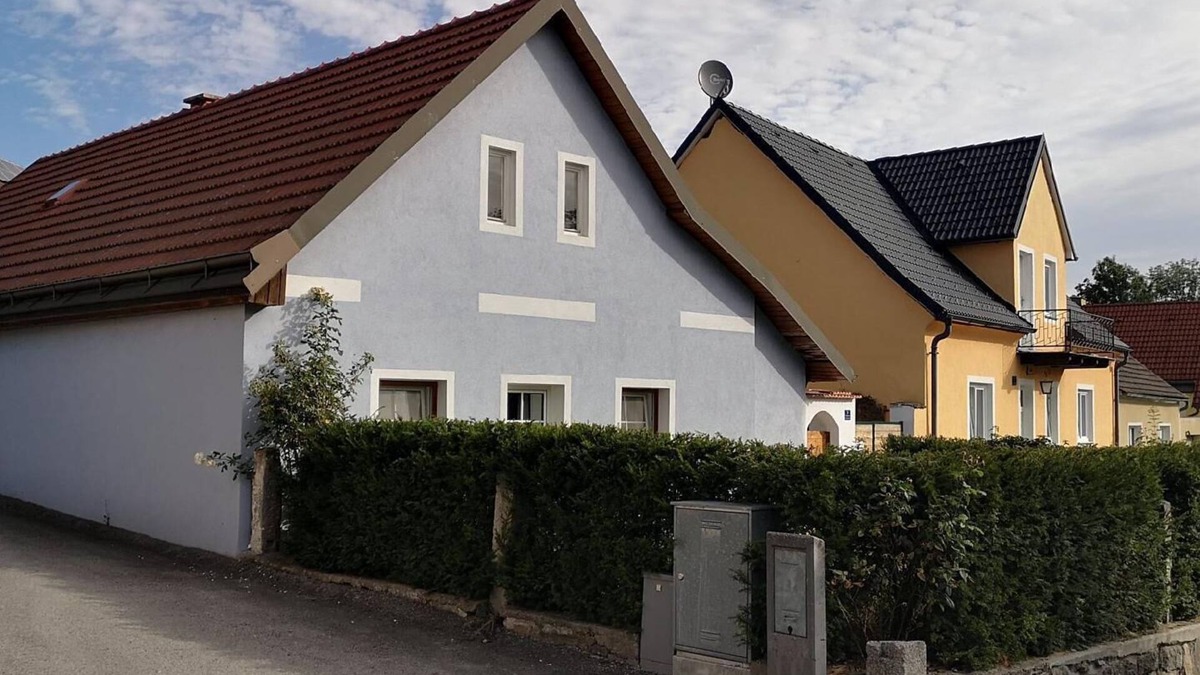 Schwarzenau House | Holiday house Schwarzenau for 1 - 6 persons with 4 bedrooms - Holiday house