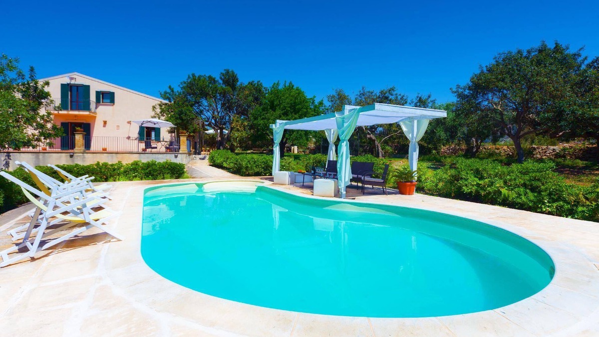 Scicli House | Holiday house Scicli for 1 - 6 persons with 3 bedrooms - Holiday house