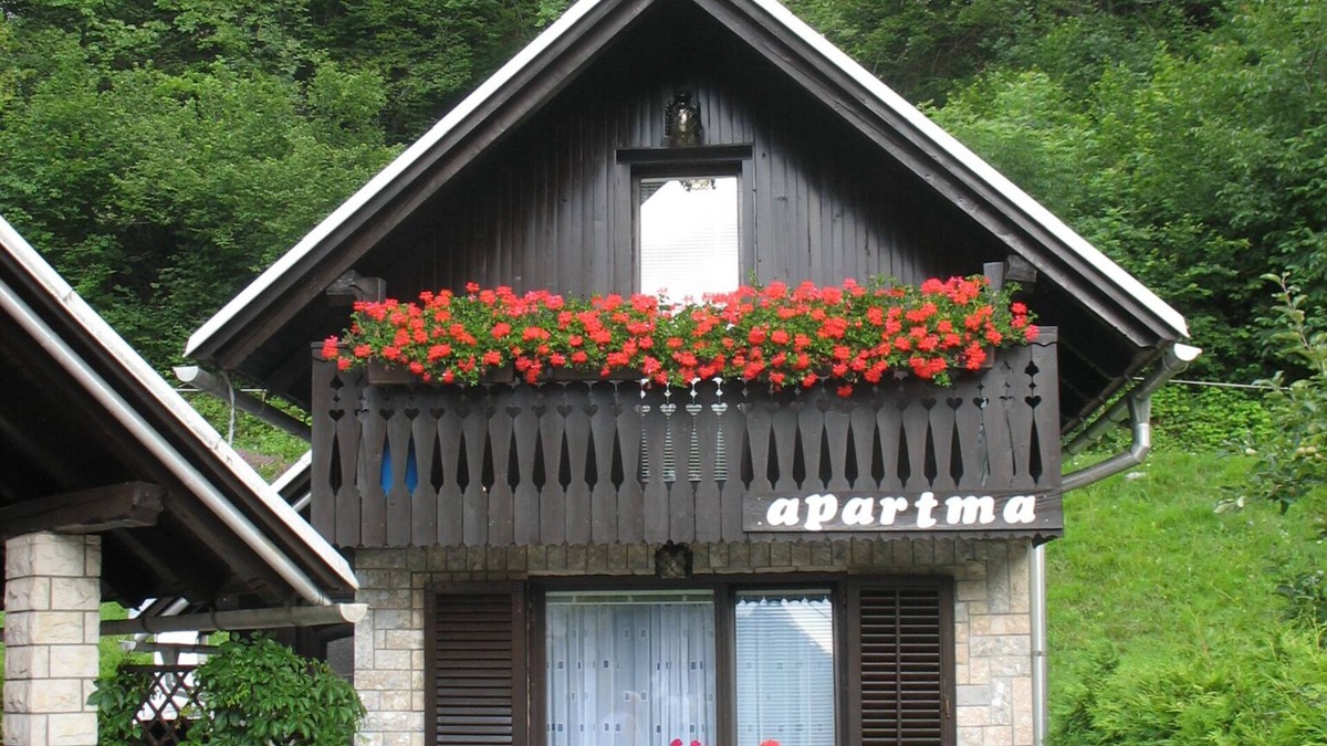 Bohinjska Bistrica House | Holiday house in alpine area, close vicinity to ski slopes, lake, cycling route