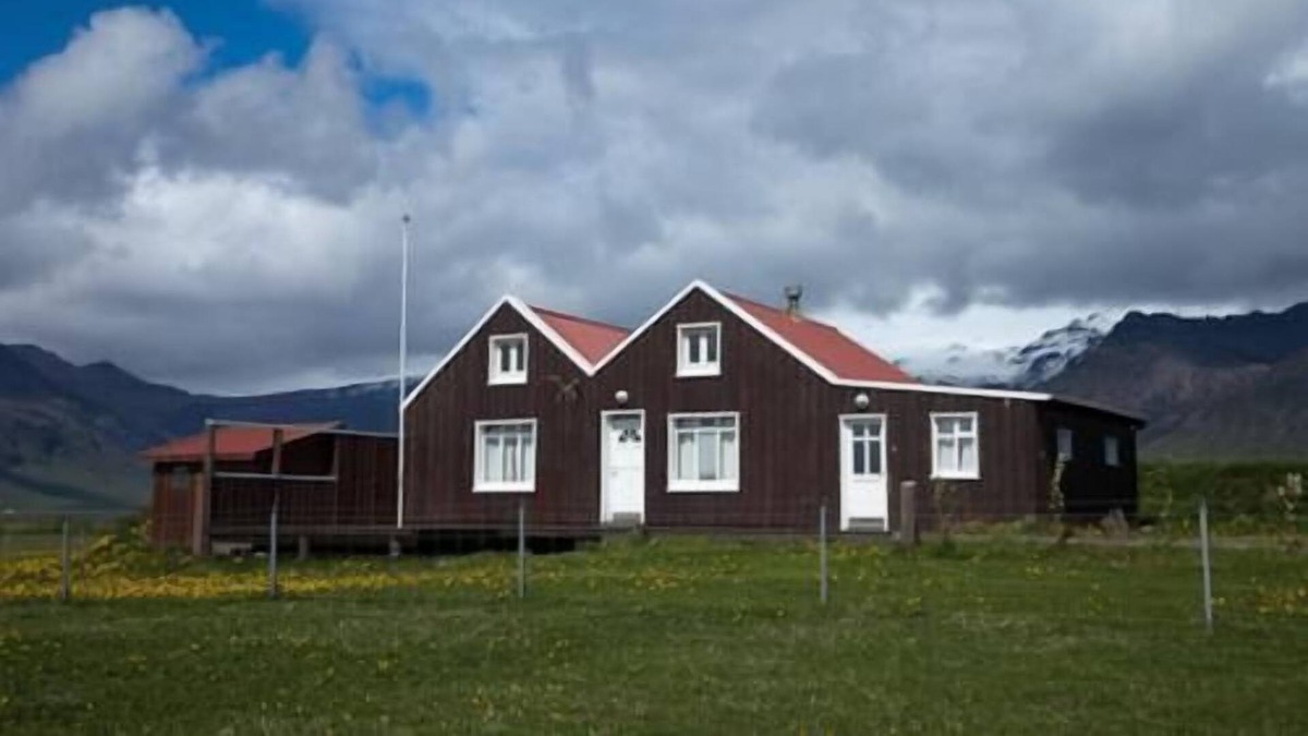 Eyvindarholar House | Holiday house Skógar for 1 - 4 persons with 2 bedrooms - Holiday home