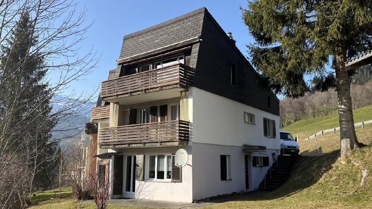 Soerenberg House | Holiday house Sörenberg for 1 - 8 persons with 4 bedrooms - Holiday home