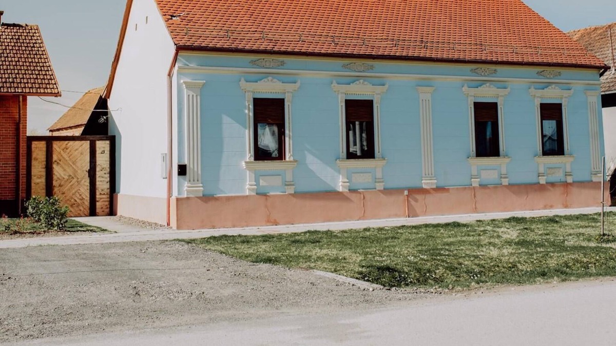 Zupanja House | Holiday house Stitar for 1 - 8 persons with 2 bedrooms - Holiday home