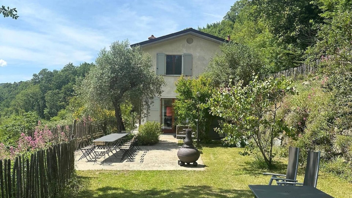 Tresana House | Holiday house Tresana for 1 - 14 persons with 5 bedrooms - Holiday house