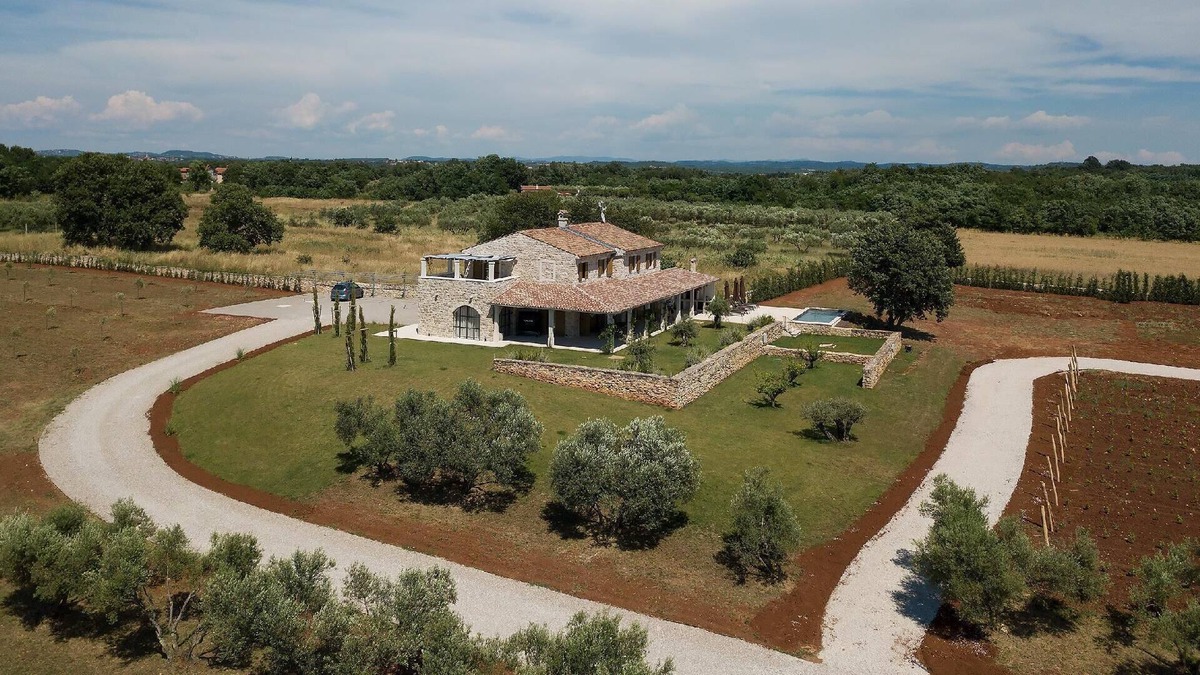 Finida House | Holiday house Umag for 1 - 10 persons with 4 bedrooms - Holiday home