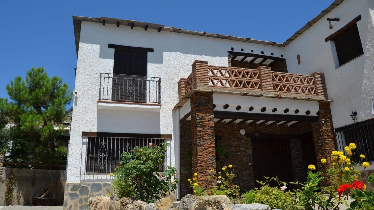 Nechite House | Holiday house Valor for 1 - 12 persons with 4 bedrooms - Holiday home
