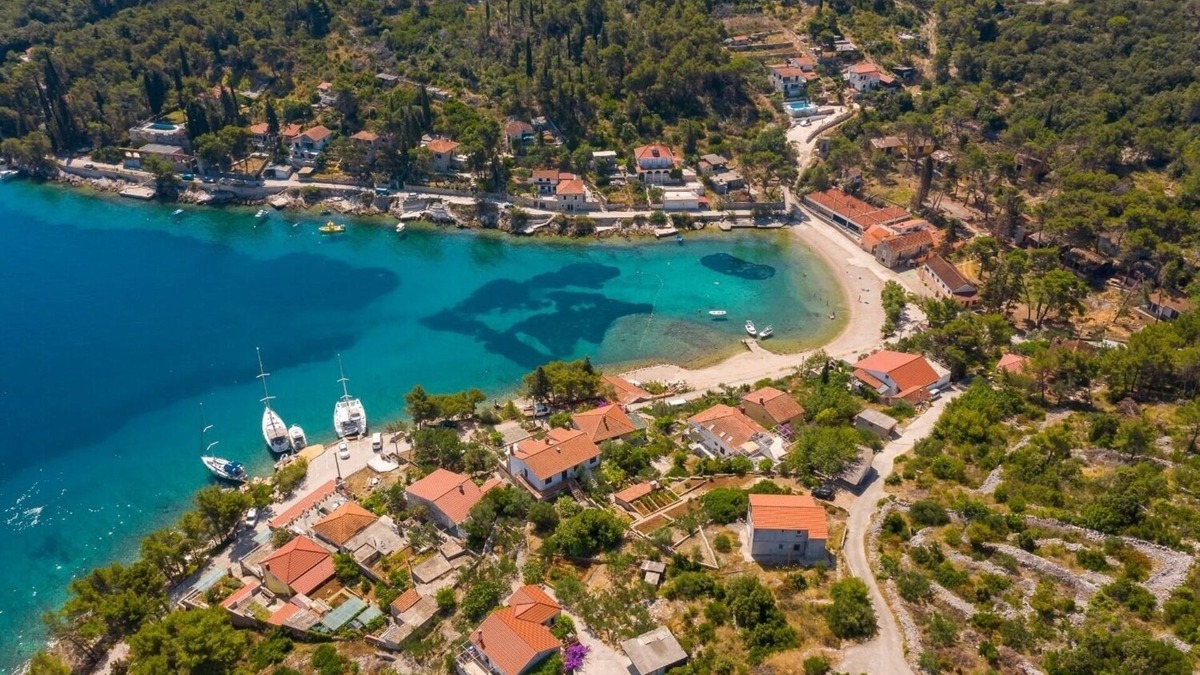 Rogac House | Holiday house Villa Ante - with pool: - Rogac, Island Solta, Croatia
