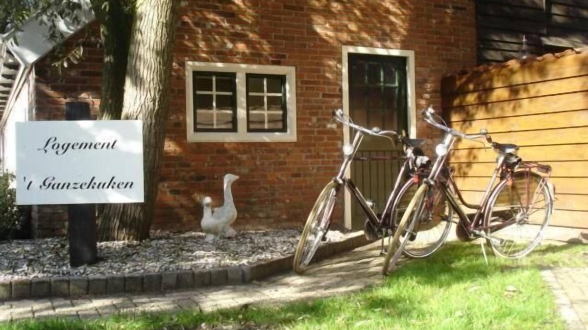 Vriescheloo House | Holiday house Vriescheloo for 1 - 2 persons with 1 bedroom - Holiday apartment in one or multi-famil