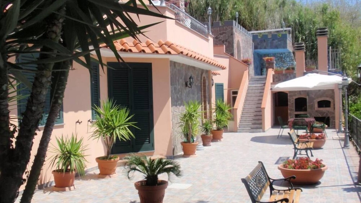 Barano d'Ischia Apartment | holiday house with pool