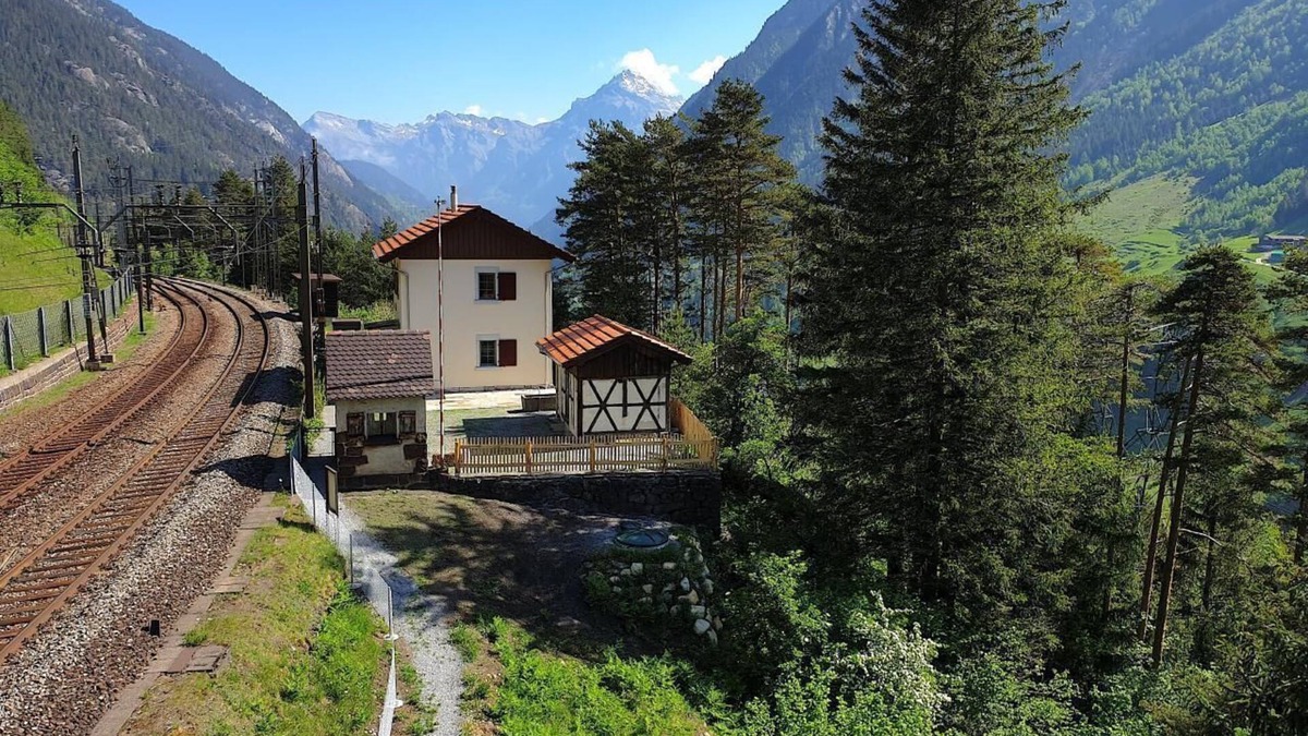 Wassen Ski Chalet | Holiday house Wassen UR for 1 - 5 persons with 2 bedrooms - Holiday house