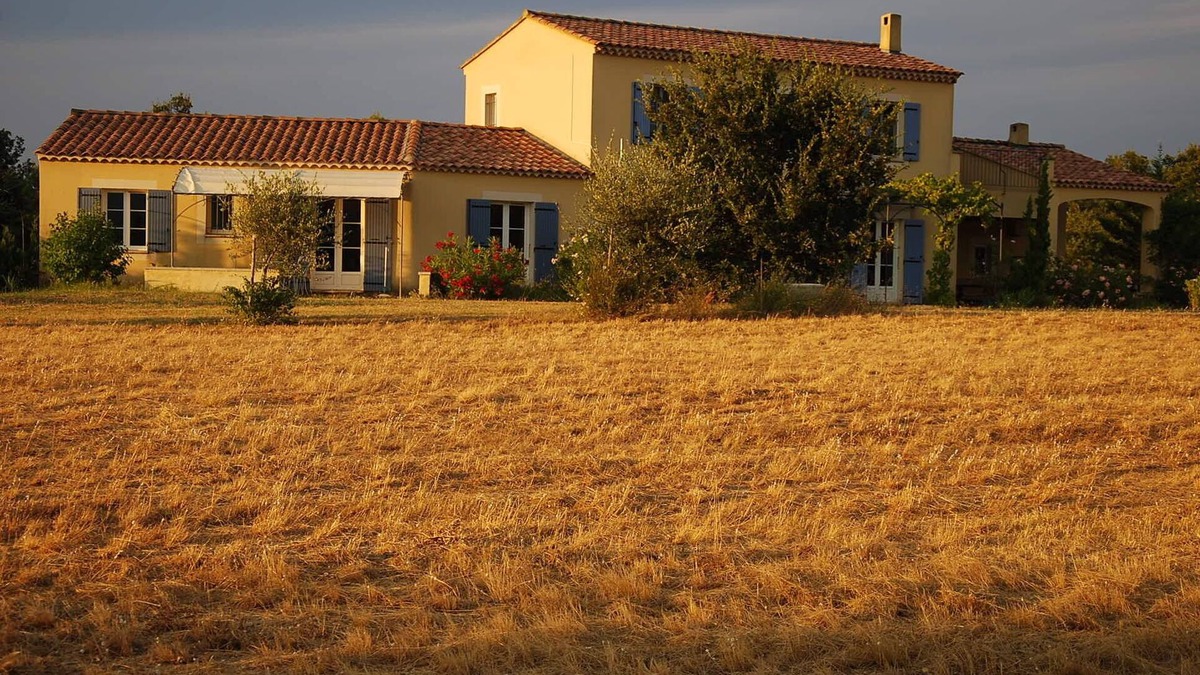 Lacoste House | Holiday house with a wonderful view of the Luberon