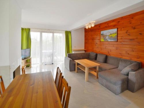 Sarbinowo House | Holiday house with private garden, Sarbinowo