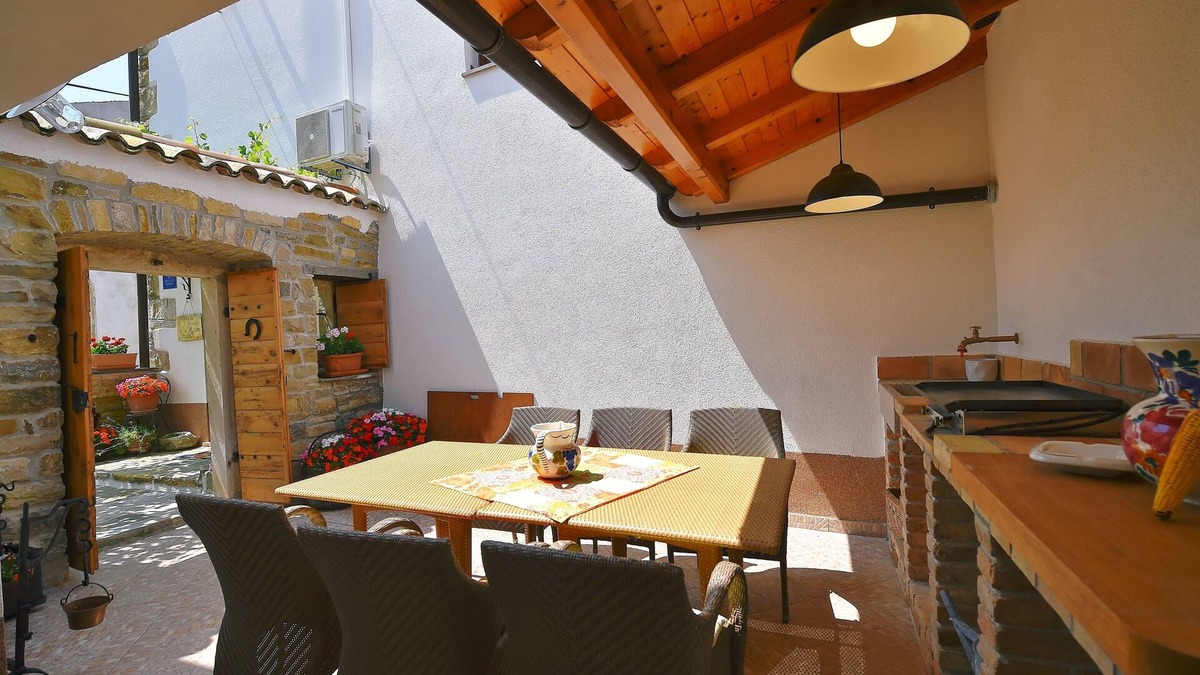 Cerovlje House | Holiday house with WiFi Paz, Central Istria - Središnja Istra (K-16623)