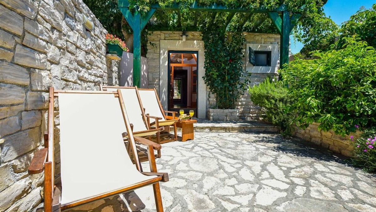 Municipality of Sukosan Ski Chalet | Holiday house Zara with jacuzzi and close to the sea