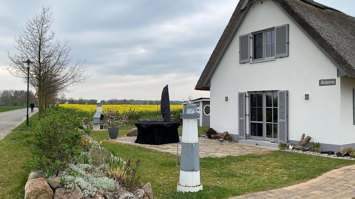 Zierow House | Holiday house Zierow for 1 - 4 persons with 2 bedrooms - Twin house