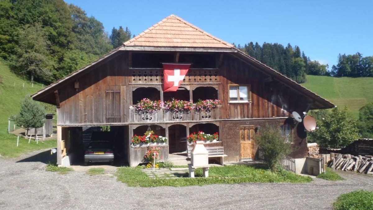 Lauperswil House | Holiday house Zollbrück for 1 - 6 persons with 2 bedrooms - Detached holiday house
