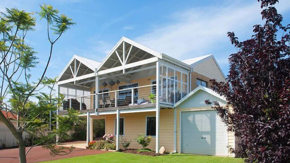 Quindalup House | HOLIDAY IN DUNSBOROUGH - QUINDALUP n *BAYSIDE*