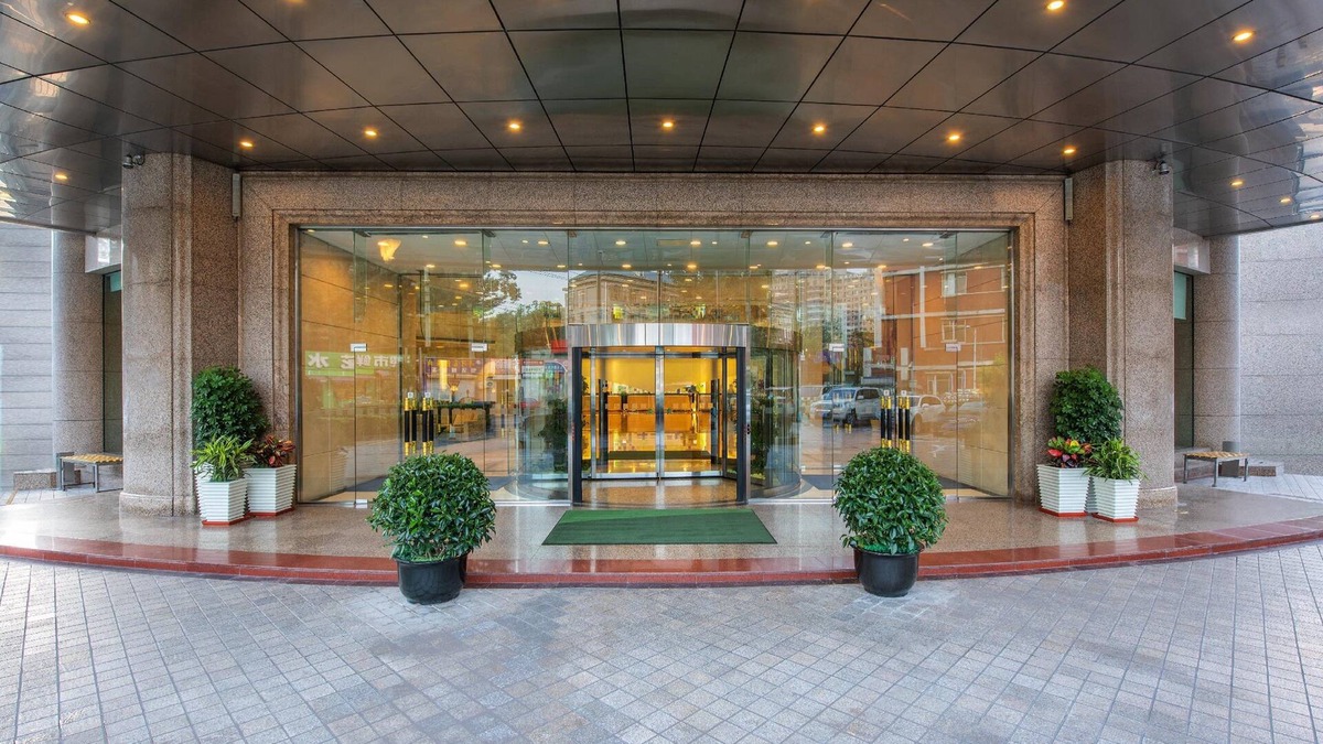Haidian Hotel | Holiday Inn Beijing Chang An West by IHG