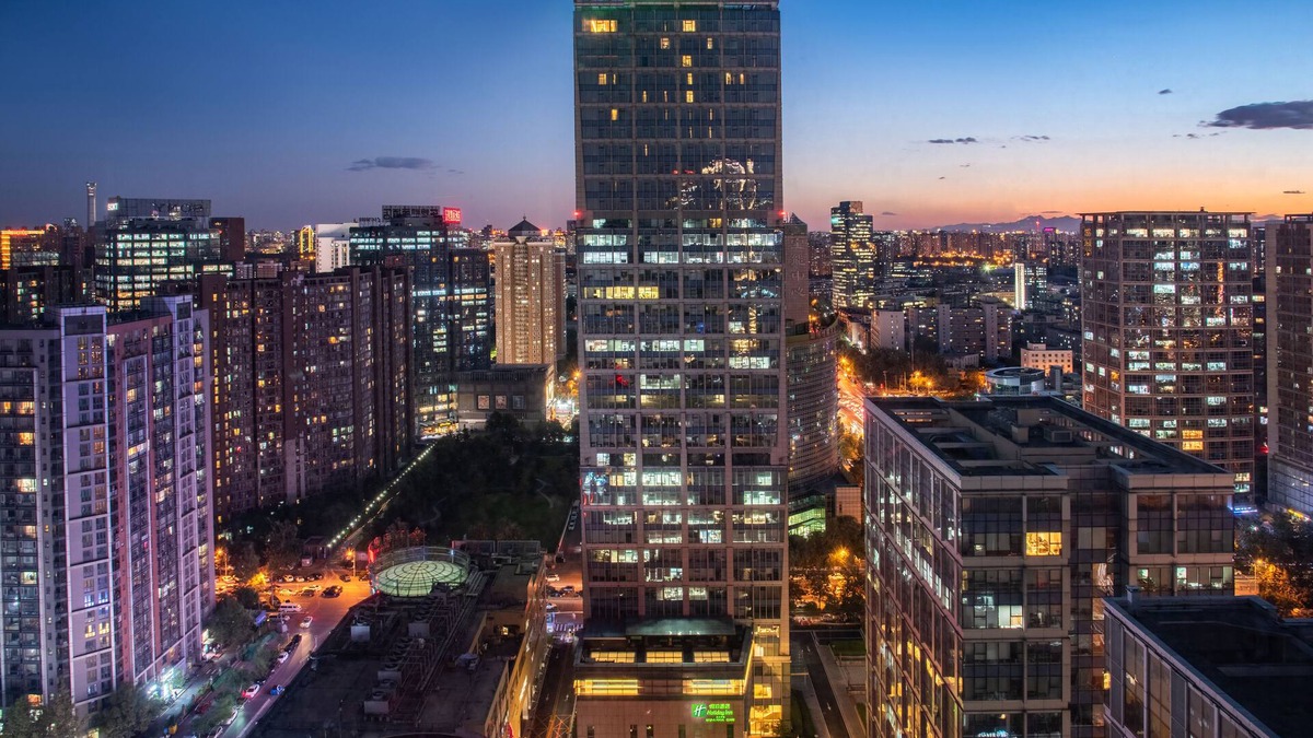 Wangjing Hotel | Holiday Inn Beijing Focus Square by IHG