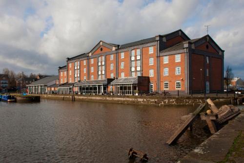 Ellesmere Port Hotel | Holiday Inn Ellesmere Port/Cheshire Oaks by IHG