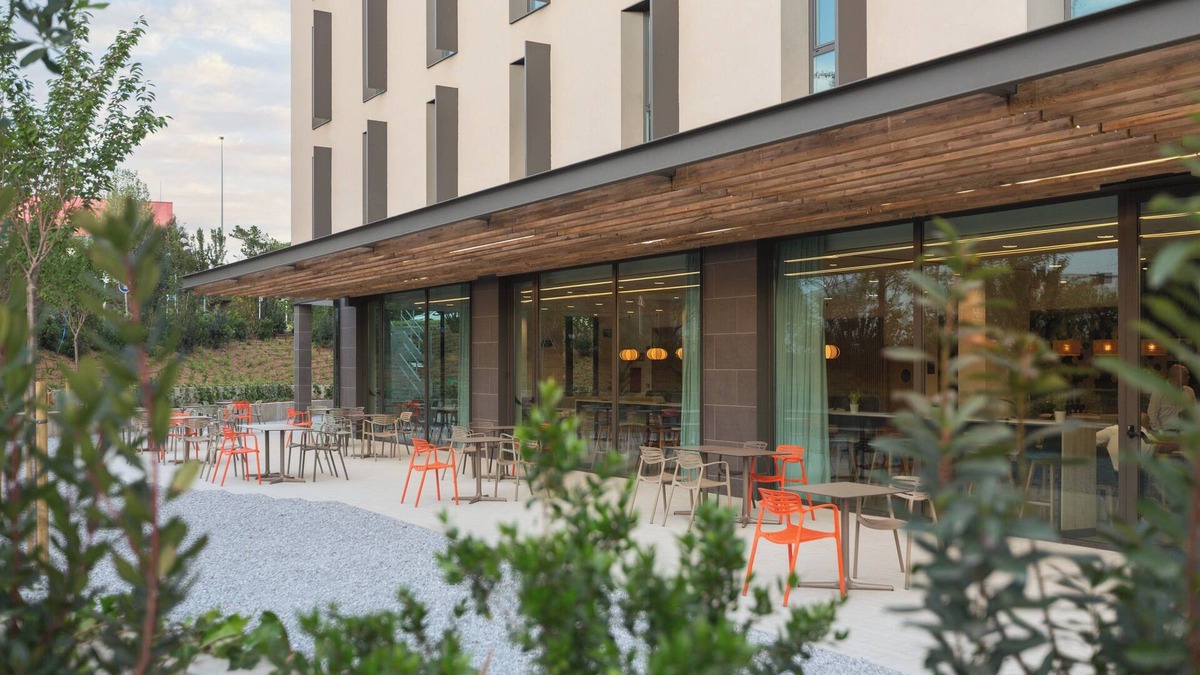 Sant Cugat del Valles Hotel | Holiday Inn Barcelona-Sant Cugat by IHG