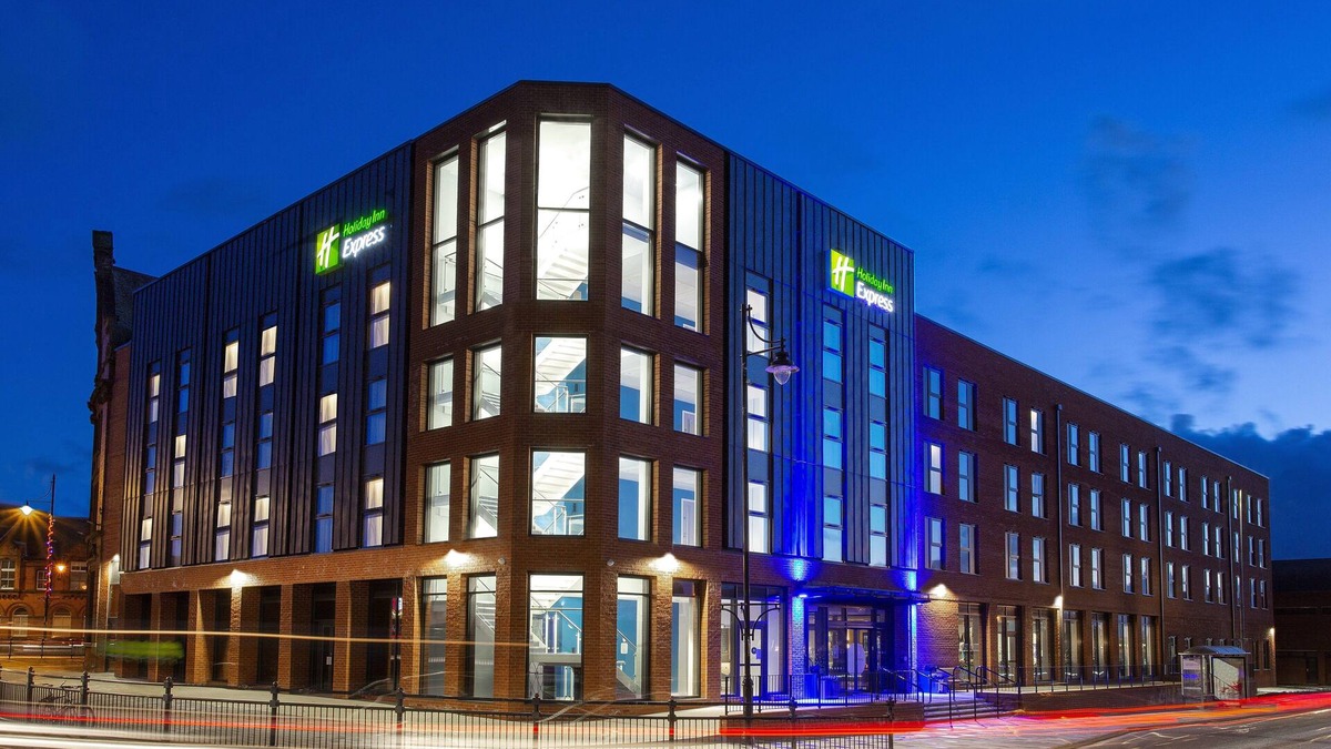 Barrow-in-Furness Hotel | Holiday Inn Express Barrow-in-Furness by IHG