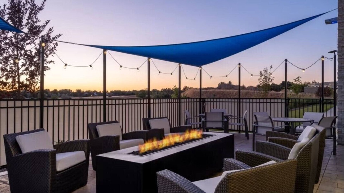 Meridian Hotel | Holiday Inn Express and Suites Meridian-Boise west by IHG