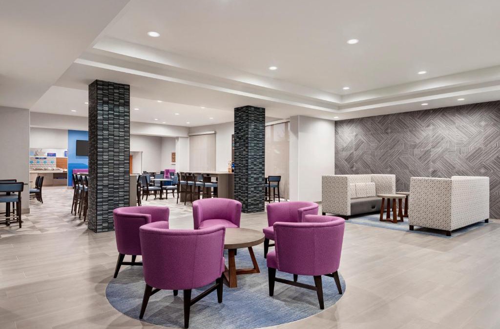 Dumfries Hotel | Holiday Inn Express Dumfries-Quantico by IHG