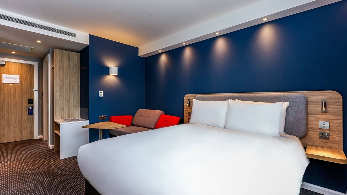 Exeter Hotel | Holiday Inn Express Exeter - City Centre by IHG