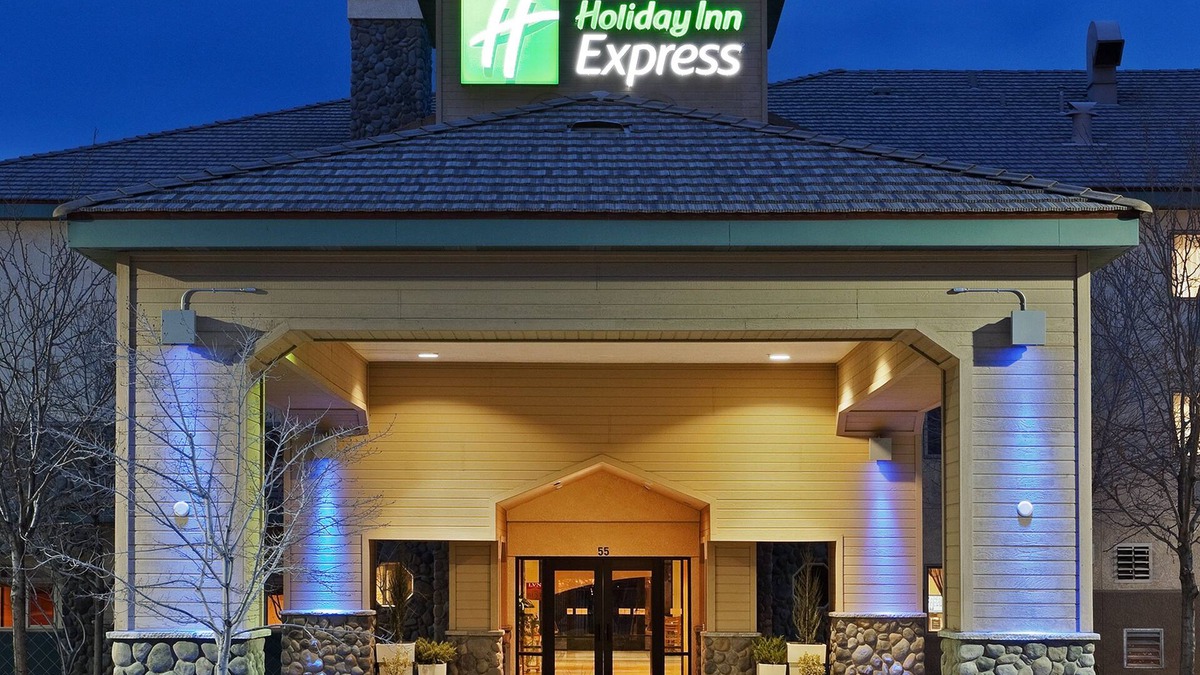 Fallon Hotel | Holiday Inn Express Fallon by IHG