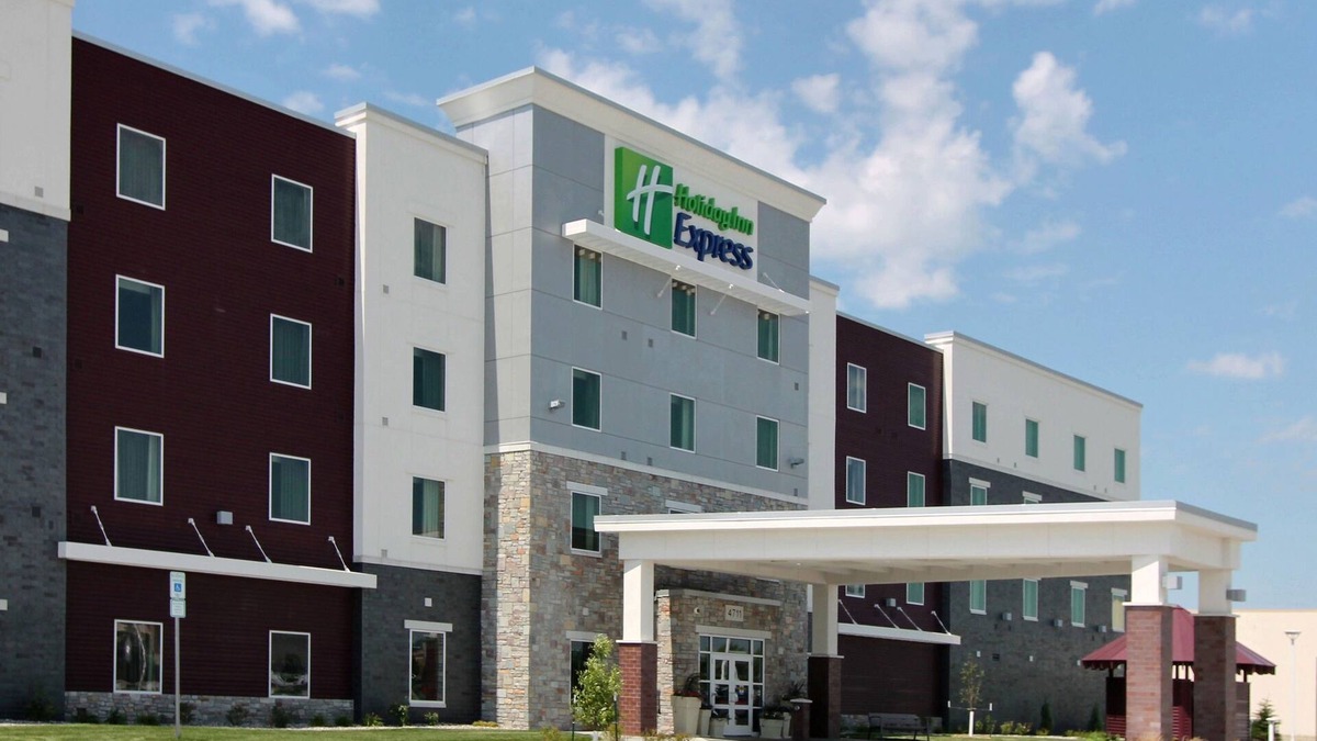 Fargo Hotel | Holiday Inn Express Fargo SW - I-94 Medical Center by IHG