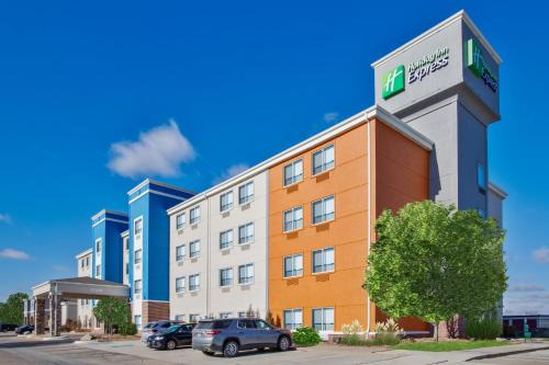Fremont Hotel | Holiday Inn Express Fremont by IHG