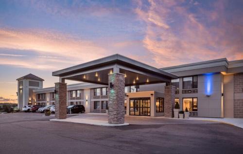 Charlottetown Hotel | Holiday Inn Express Hotel & Suites Charlottetown by IHG