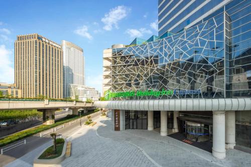 Downtown Hangzhou Hotel | Holiday Inn Express Hangzhou Westlake East by IHG