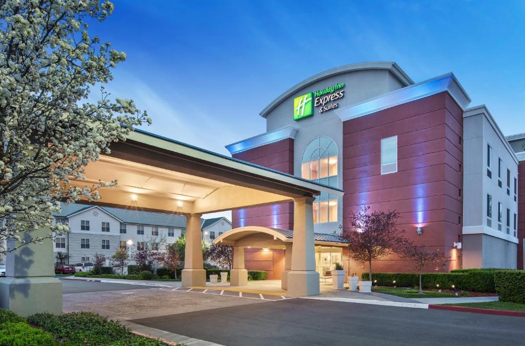 North Natomas Hotel | Holiday Inn Express Hotel & Suites Sacramento Airport Natomas by IHG