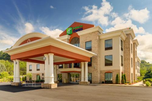 Woodbine Hotel | Holiday Inn Express Hotel & Suites Corbin by IHG