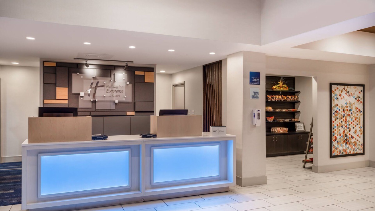 Voth Hotel | Holiday Inn Express Hotel & Suites BEAUMONT NW by IHG