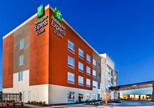 Sand Springs Hotel | Holiday Inn Express & Suites Tulsa West - Sand Springs by IHG