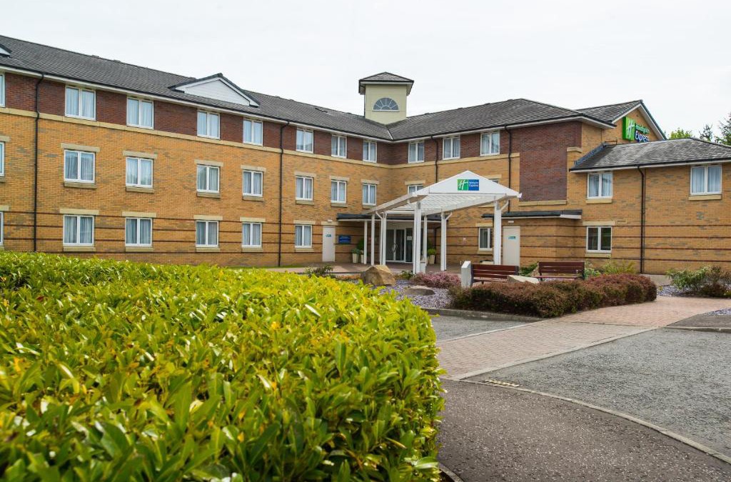 Tillicoultry Hotel | Holiday Inn Express Stirling by IHG