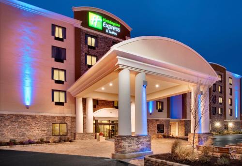 Williamsport Hotel | Holiday Inn Express & Suites Williamsport by IHG