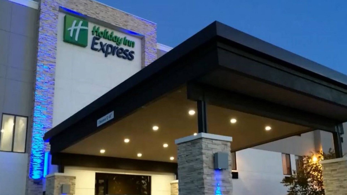 Blackwell Hotel | Holiday Inn Express & Suites Blackwell by IHG