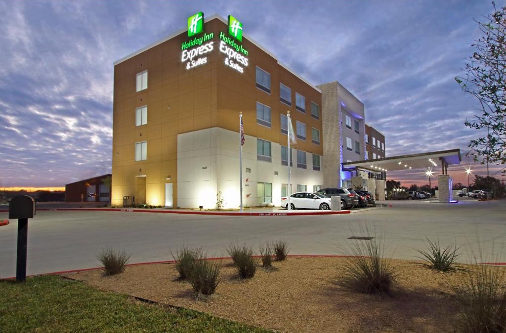 Brookshire Hotel | Holiday Inn Express & Suites - Brookshire - Katy Freeway by IHG